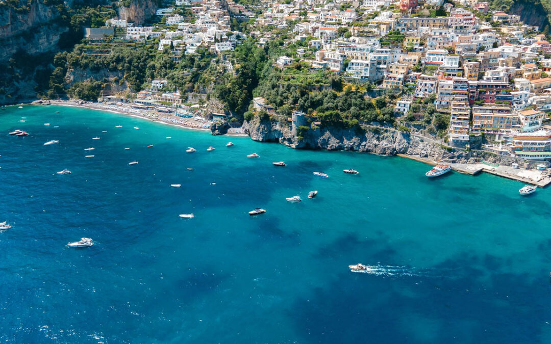 Journey to the Edge: Exploring Stunning Peninsulas